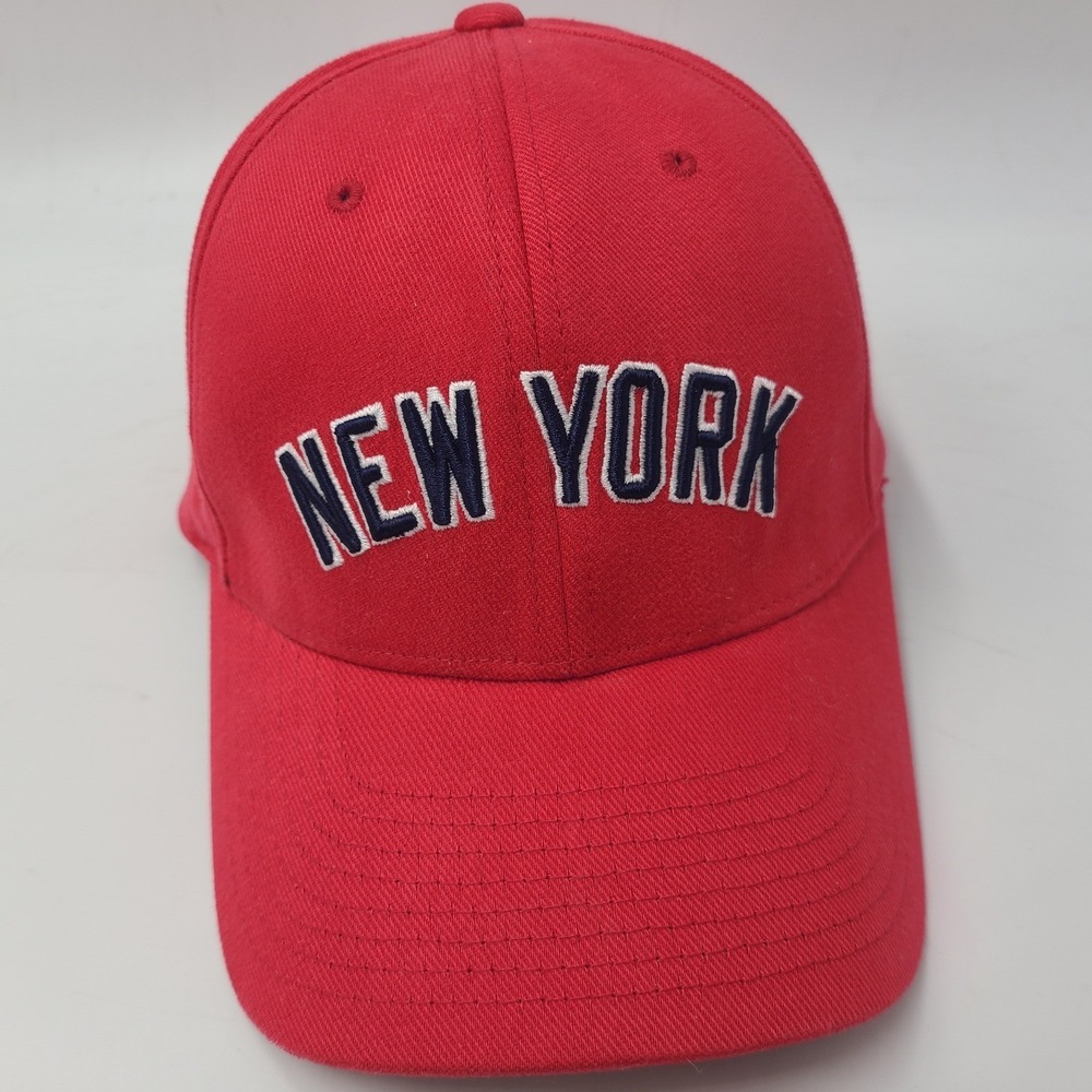 New York Yankees Hat Nike Fitted One Size Red‎ Blue MLB Baseball Swoosh Logo Men
